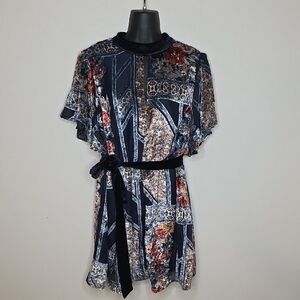 Boho Velvet Navy Floral Mini Dress with Belt Fate By LFD Sz LARGE